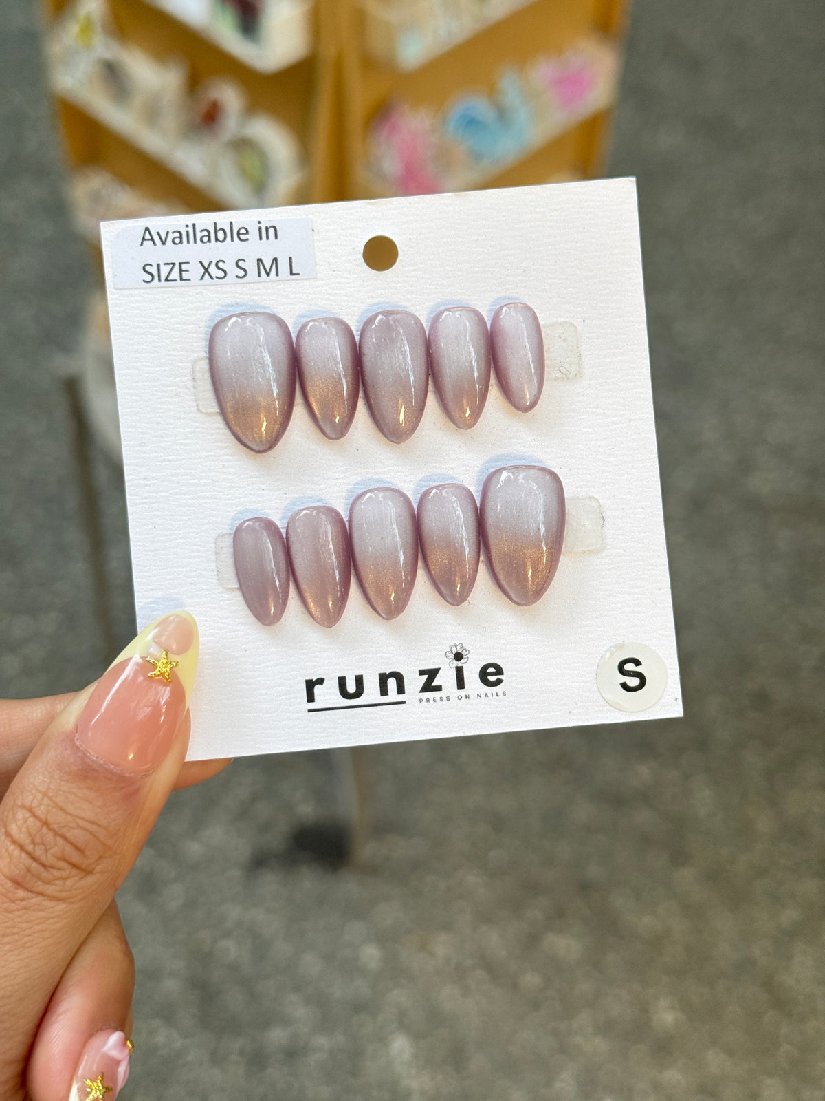 Purple Cat-eye Almond 030101