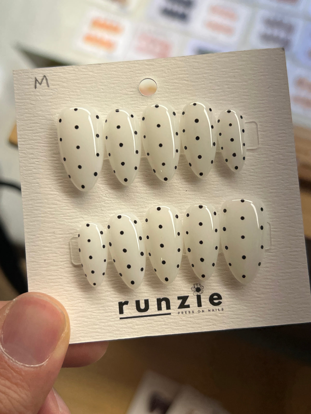 White Dot 030157